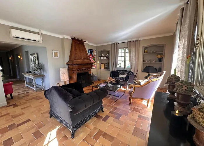 Bastide Aina Spa Et Piscine