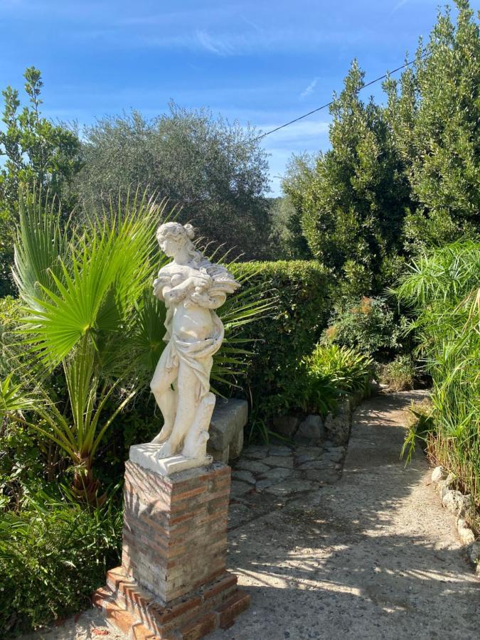 Bastide Aina Et Piscine Homestay *