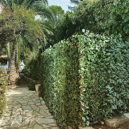 Bastide Aina Spa Et Piscine Grasse Exterior photo